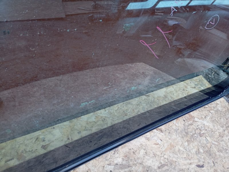 Стекло лобовое Audi A4 2008 B8