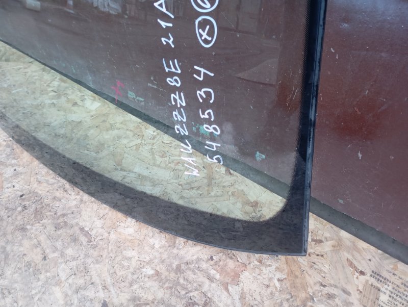 Стекло лобовое Audi A4 2006 B7