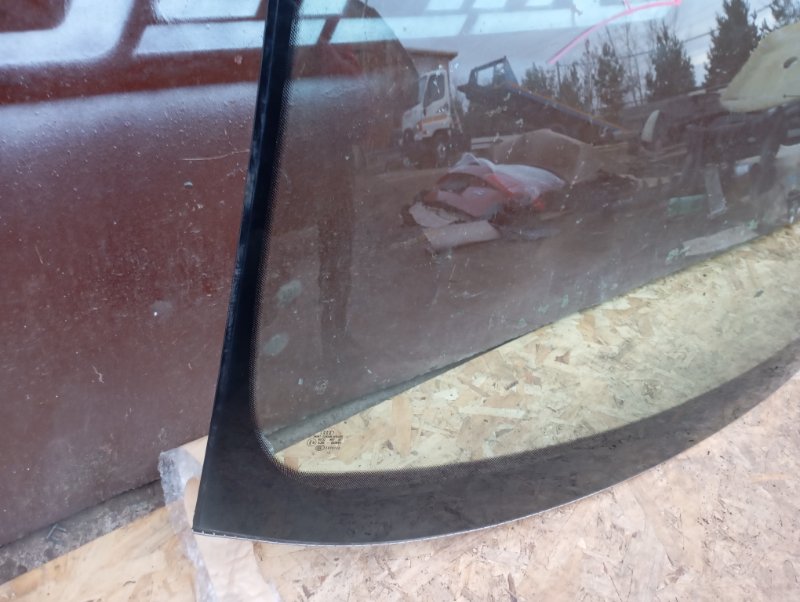 Стекло лобовое Audi A4 2002 B6