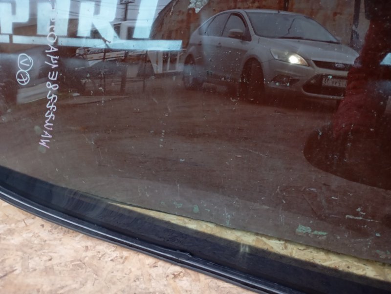 Стекло лобовое Audi A4 2002 B6