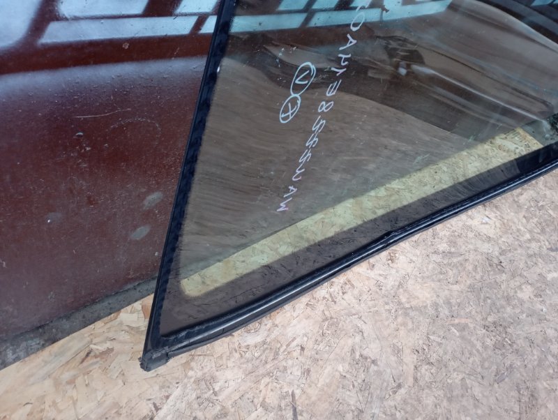 Стекло лобовое Audi A4 2002 B6