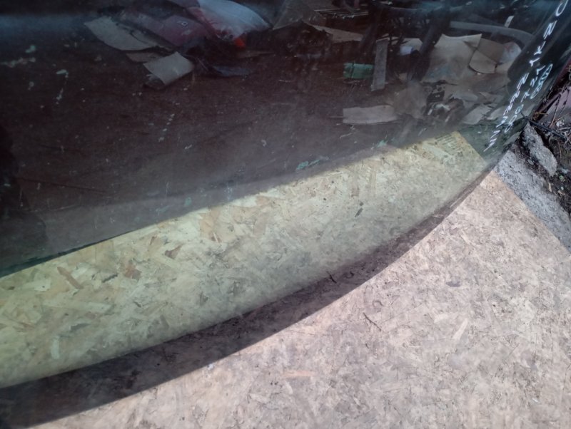 Стекло лобовое Volkswagen Golf 2011 Mk6