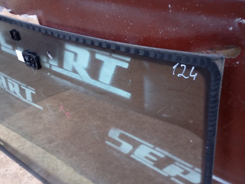 Стекло лобовое Volkswagen Golf 2011 Mk6