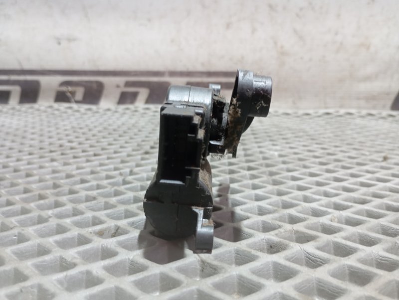 Сервопривод заслонки печки Skoda YETI 2015