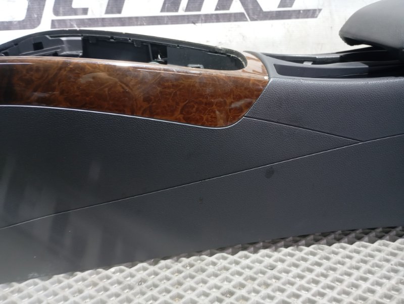 Подлокотник Audi A4 2008 B8