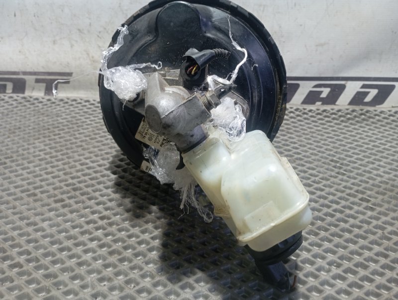 Вакуумный усилитель тормозов Skoda YETI 2015