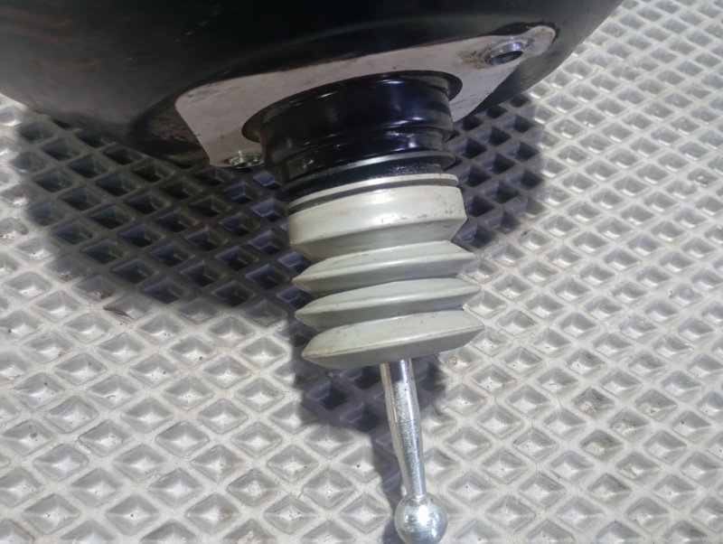 Вакуумный усилитель тормозов Skoda YETI 2015