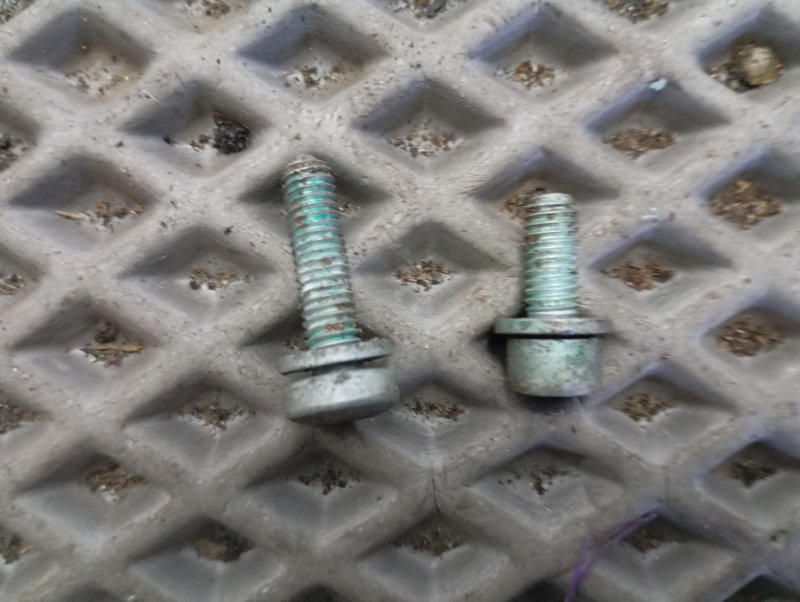 Болты развальные подвески Audi A4 2002 B6