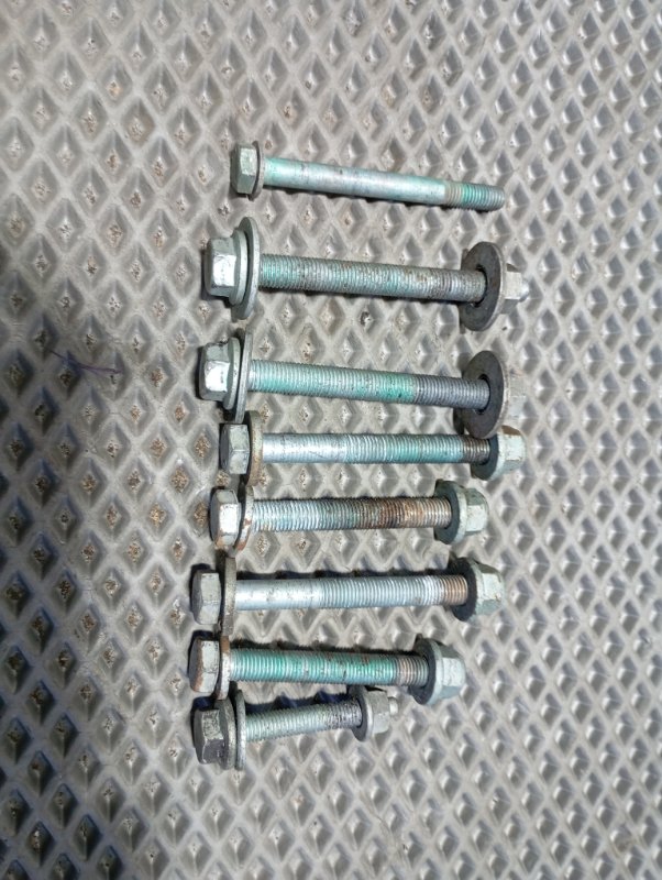 Болты развальные подвески Audi A4 2002 B6