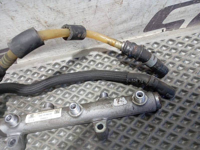 Топливная рампа Audi A6 ALLROAD 2010 C6