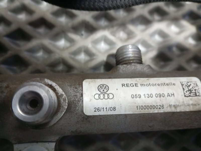 Топливная рампа Audi A6 ALLROAD 2010 C6