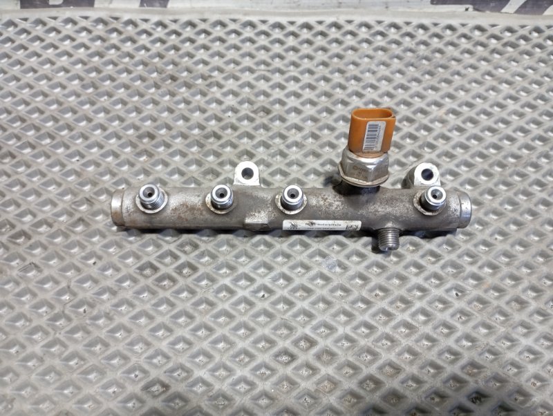 Топливная рампа Audi A6 ALLROAD 2010 C6