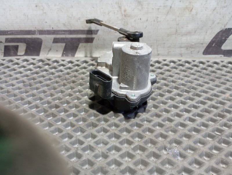 Сервопривод заслонок впускного коллектора Audi A6 ALLROAD 2010 C6