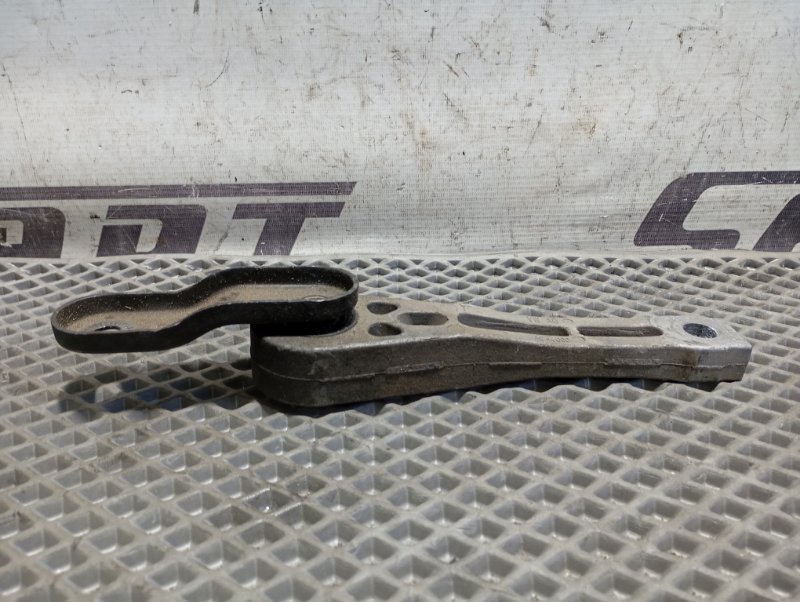 Подушка двигателя Volkswagen Golf 2011 Mk6