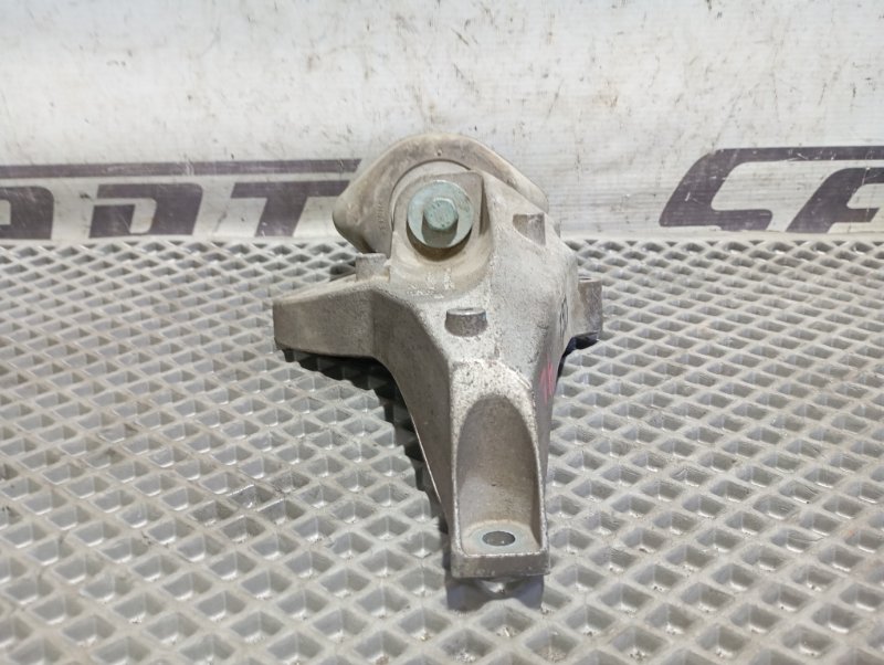 Кронштейн АКПП Audi A4 2002 B6