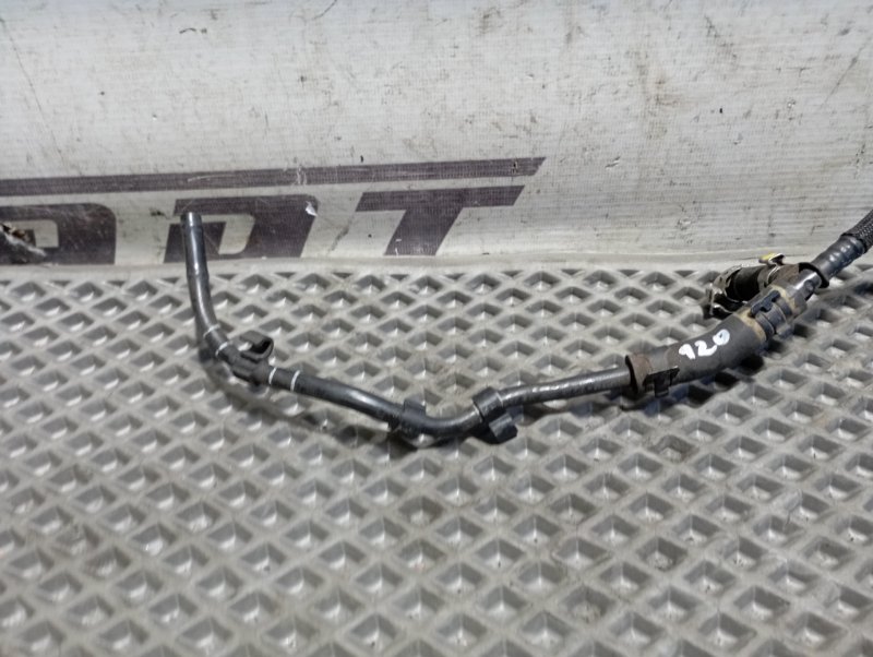 Трубка системы охлаждения Audi A6 ALLROAD 2010 C6