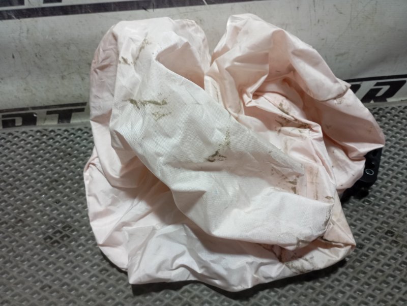 Подушка безопасности пассажирская Skoda Karoq 2024