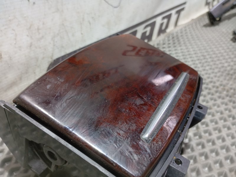 Подстаканник Audi A6 ALLROAD 2010 C6