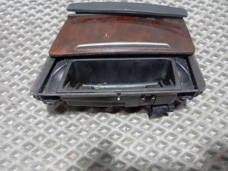 Пепельница Audi A6 ALLROAD 2010 C6