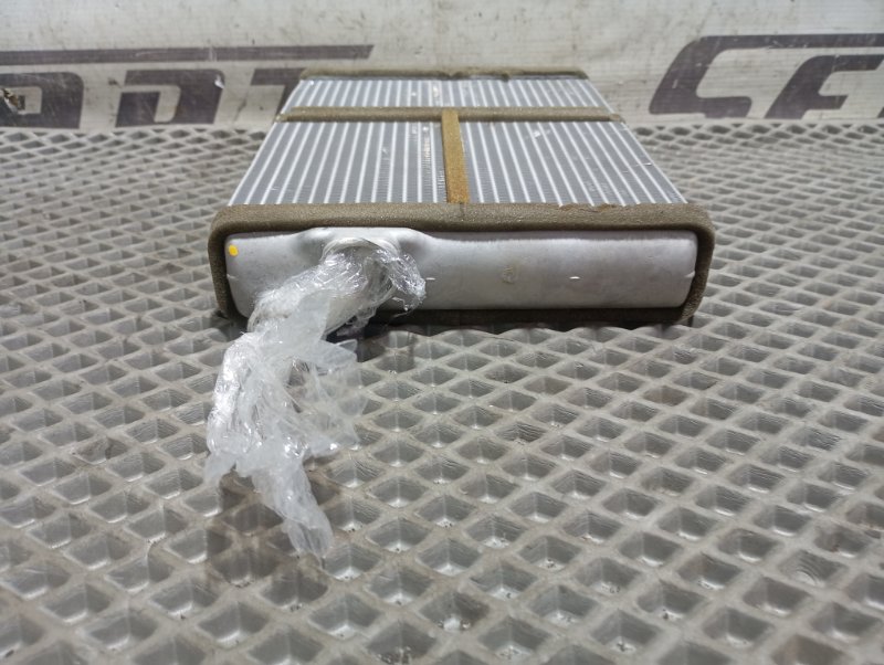 Радиатор печки Audi A4 2011 B8