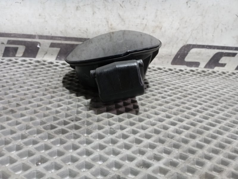 Лючок бензобака Audi A3 2011 8P