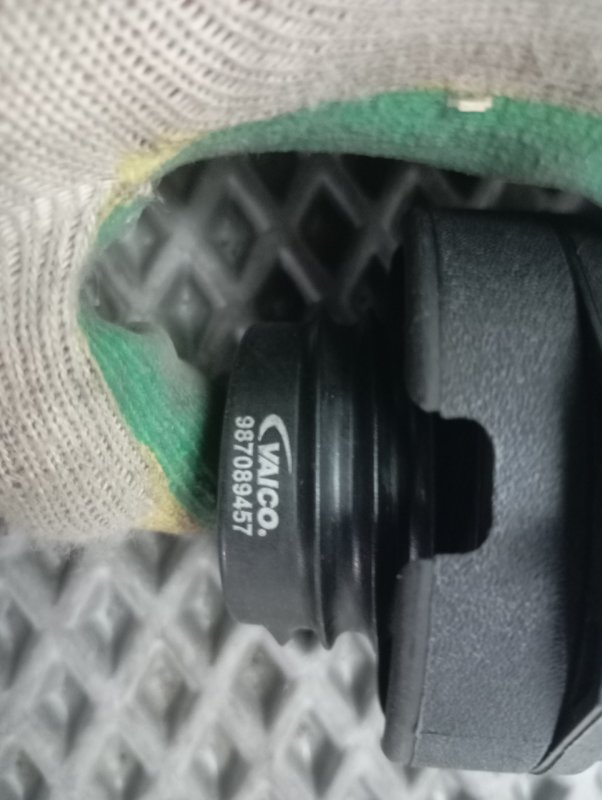 Крышка топливного бака Audi A3 2011 8P