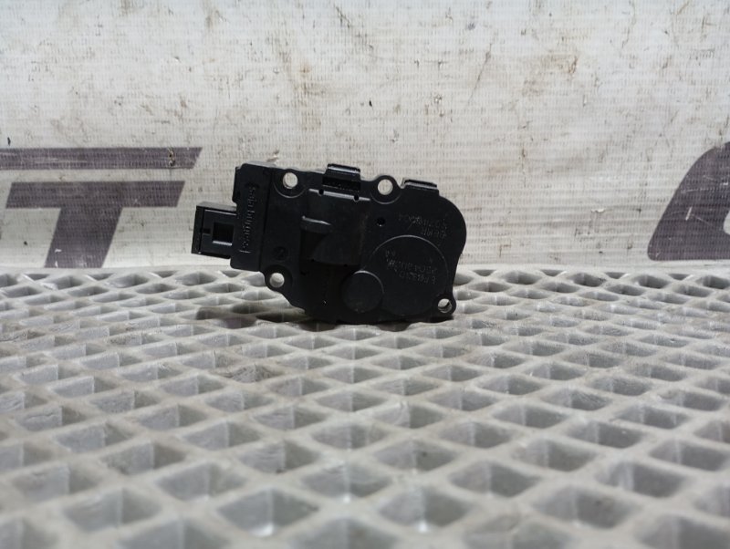 Сервопривод заслонки печки Audi A4 2008 B8