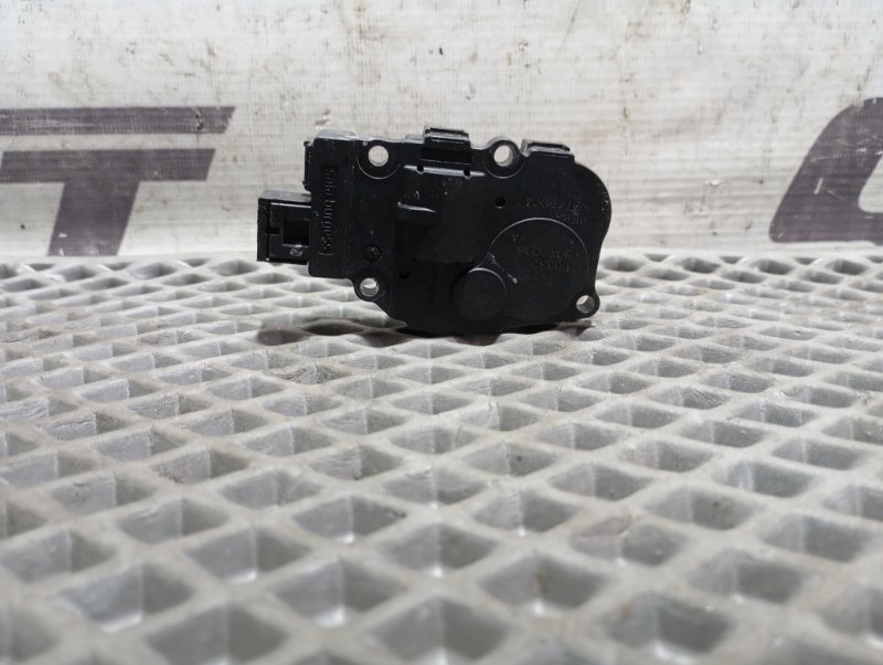 Сервопривод заслонки печки Audi A4 2008 B8