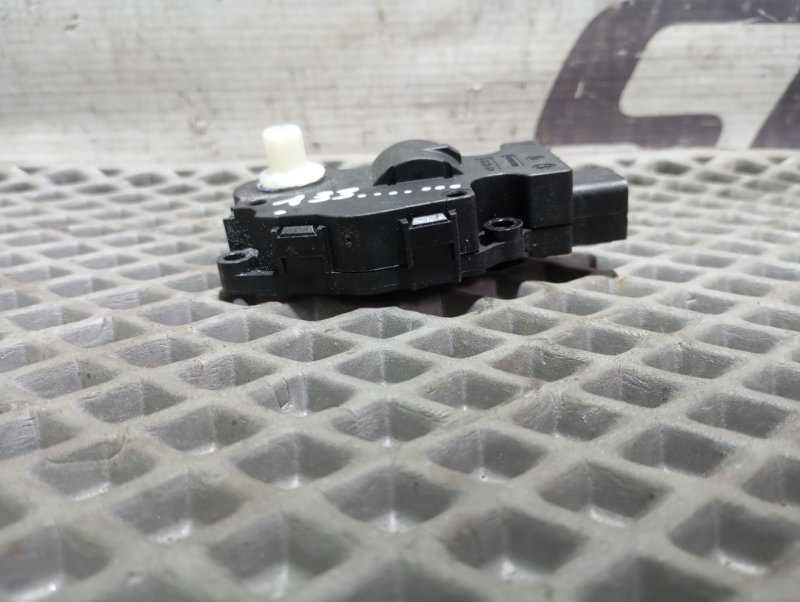 Сервопривод заслонки печки Audi A4 2008 B8