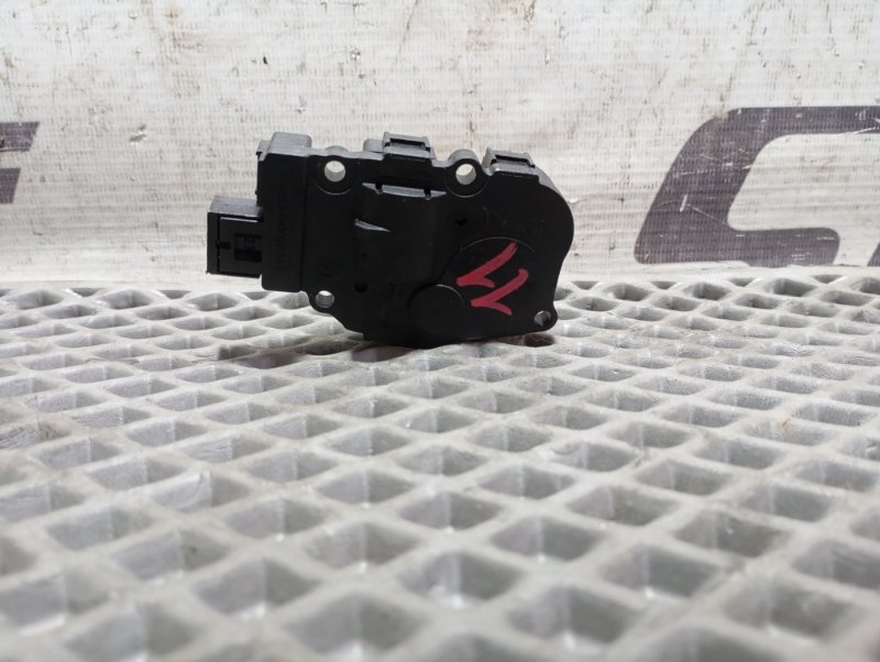 Сервопривод заслонки печки Audi A4 2008 B8