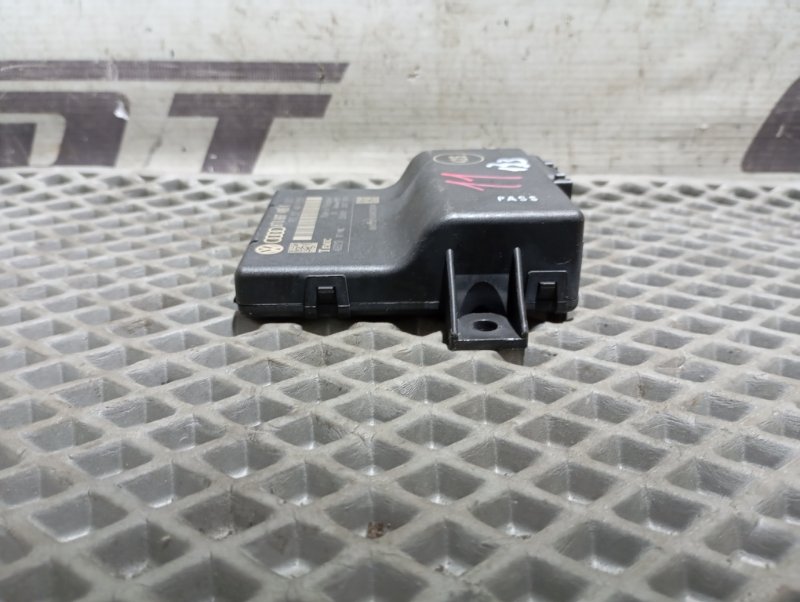 Блок Gateway Audi A4 2008 B8