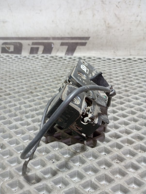 Замок капота Audi Q5 2010 8R