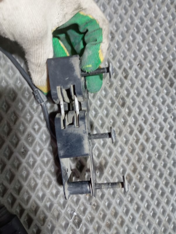 Замок капота Audi Q5 2010 8R