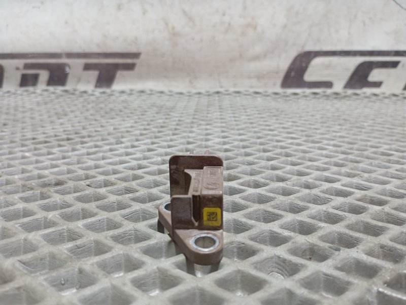 Датчик удара Audi Q5 2010 8R