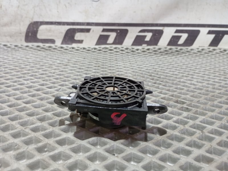 Динамик Audi A4 2002 B6