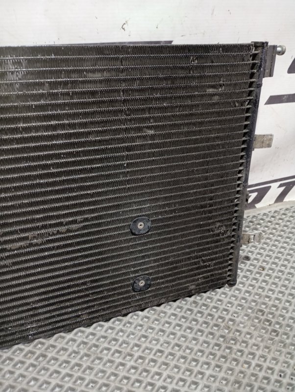 Радиатор кондиционера Audi Q5 2010 8R