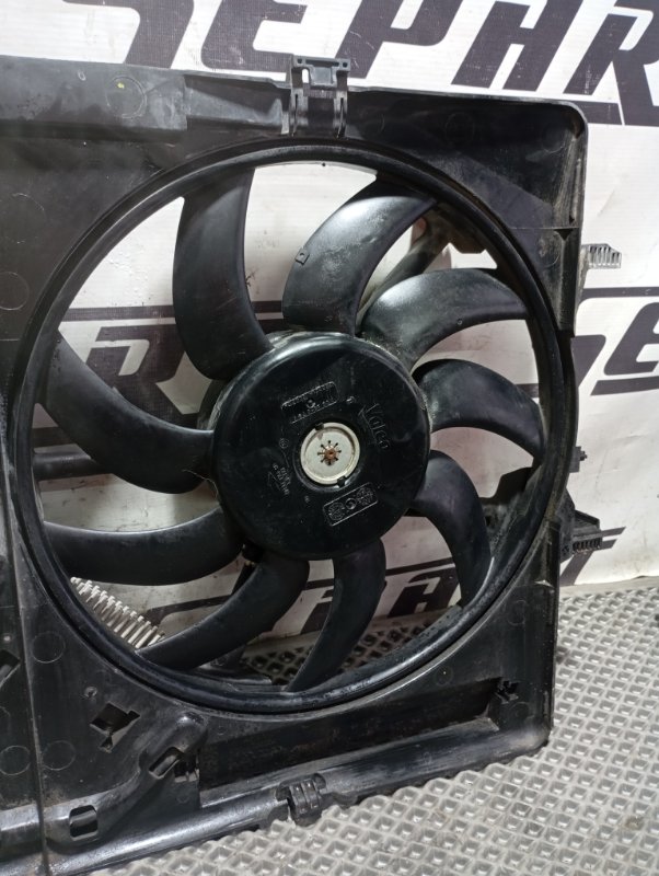 Вентиляторы радиатора Audi Q5 2010 8R