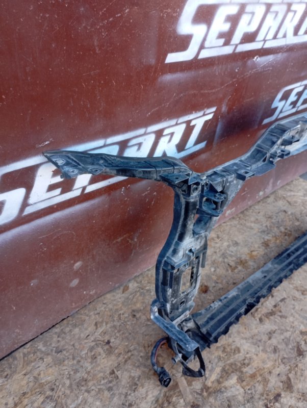 Телевизор Audi Q5 2010 8R