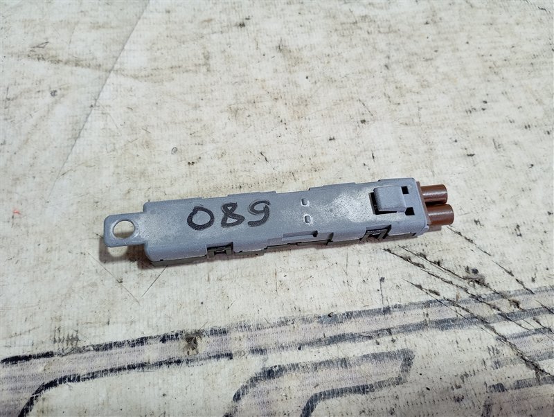 Усилитель антенны Audi Q5 2012 8R