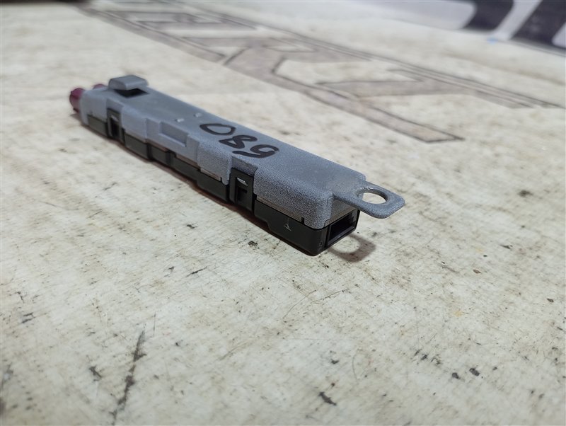 Усилитель антенны Audi Q5 2012 8R