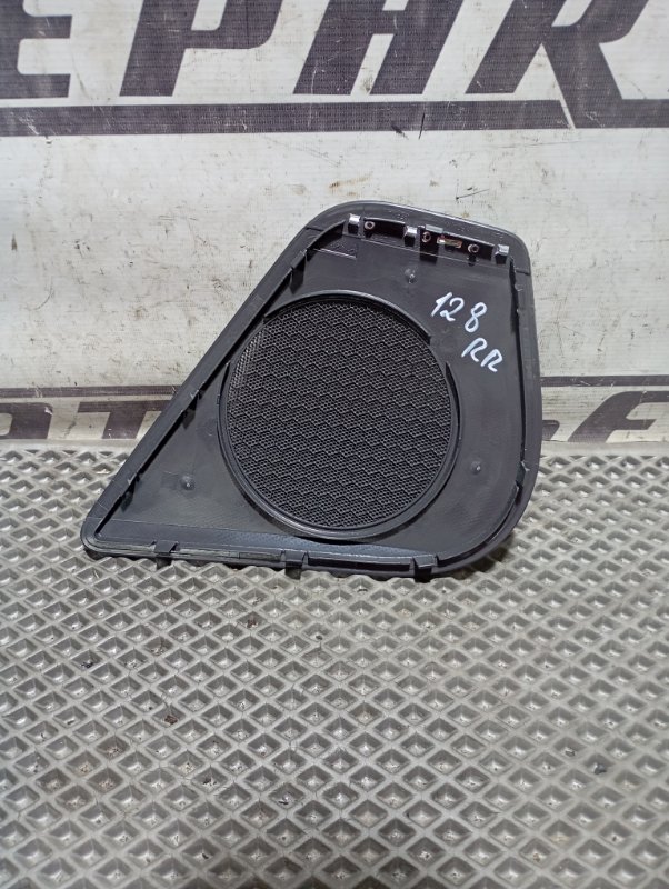 Решетка динамика Audi A6 ALLROAD 2014 C7