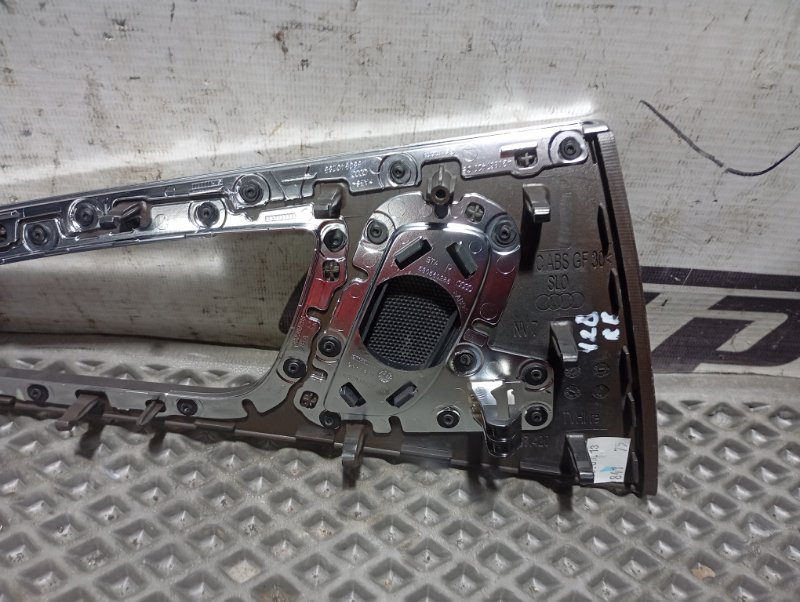 Накладка декоративная Audi A6 ALLROAD 2014 C7