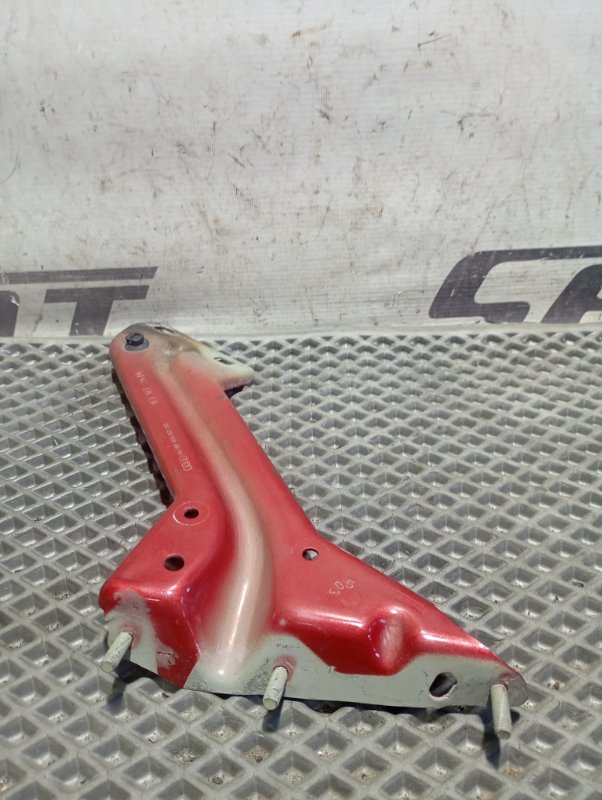 Кронштейн крыла Audi Q5 2010 8R