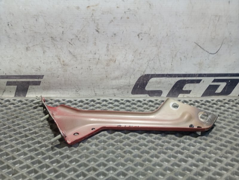 Кронштейн крыла Audi Q5 2010 8R