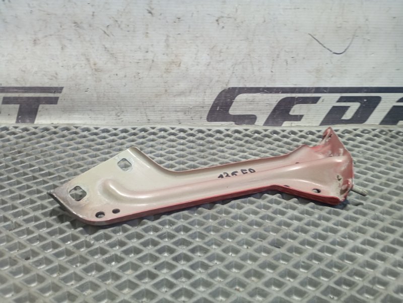 Кронштейн крыла Audi Q5 2010 8R