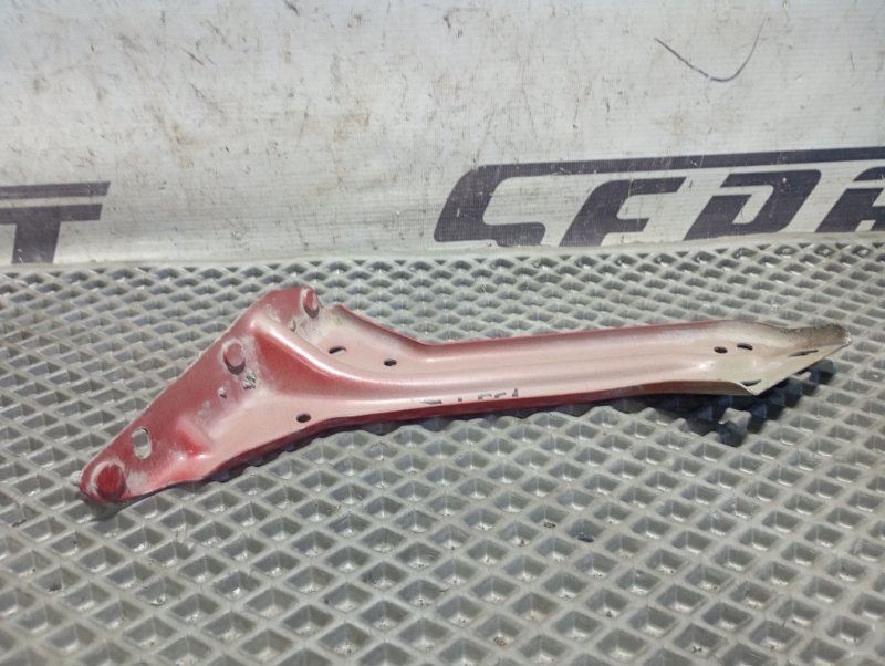 Кронштейн крыла Audi Q5 2010 8R