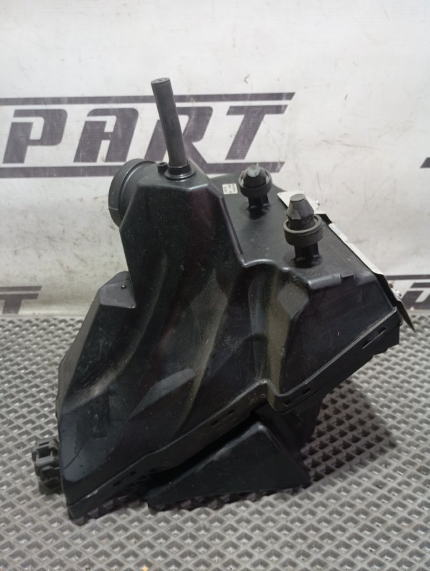 Фильтр воздушный двигателя Audi A4 2011 B8