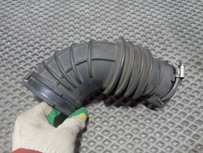 Патрубок Audi A4 2011 B8