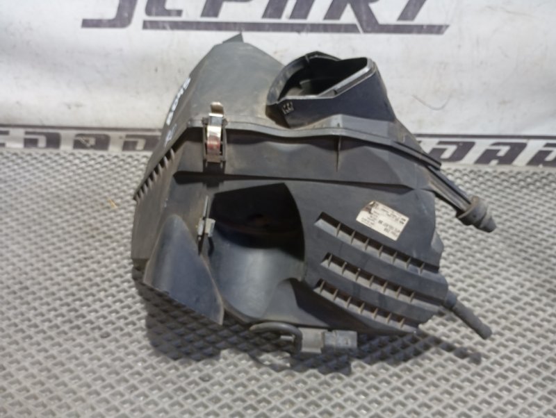 Фильтр воздушный двигателя Audi A6 ALLROAD 2010 C6