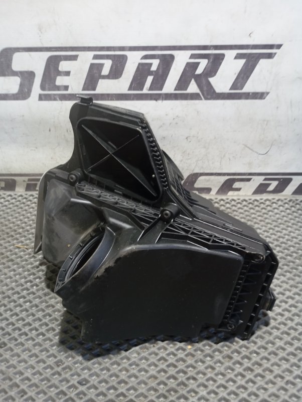 Фильтр воздушный двигателя Audi A4 2011 B8